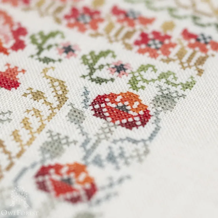 Электронная схема «Торжественный мак»