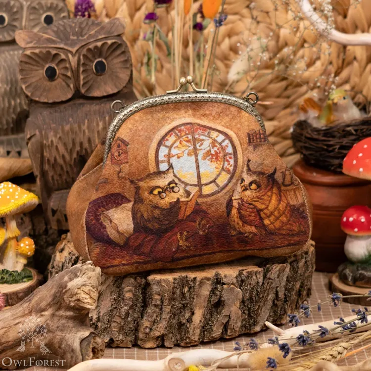 Клатч на фермуаре «Время погрустить»