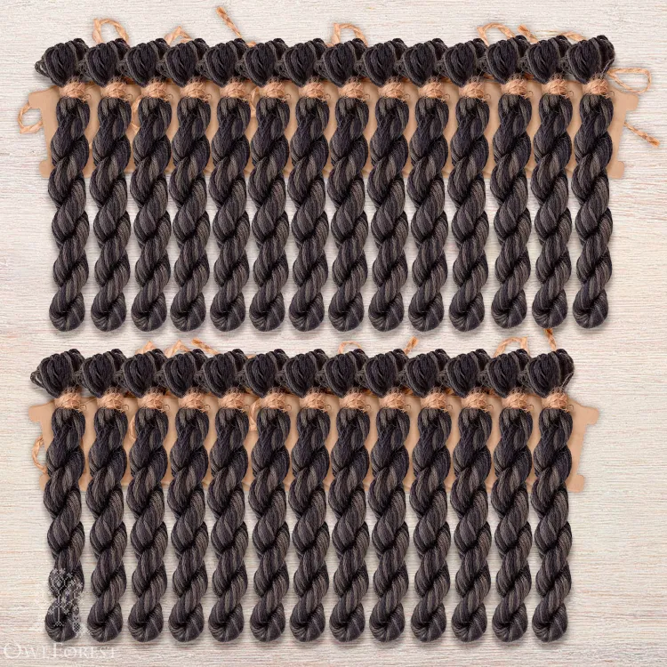 Набор ниток OwlForest для схемы «Чёрные розы» (DMC)