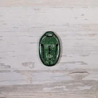 Декоративная пуговица «Июньский жук»