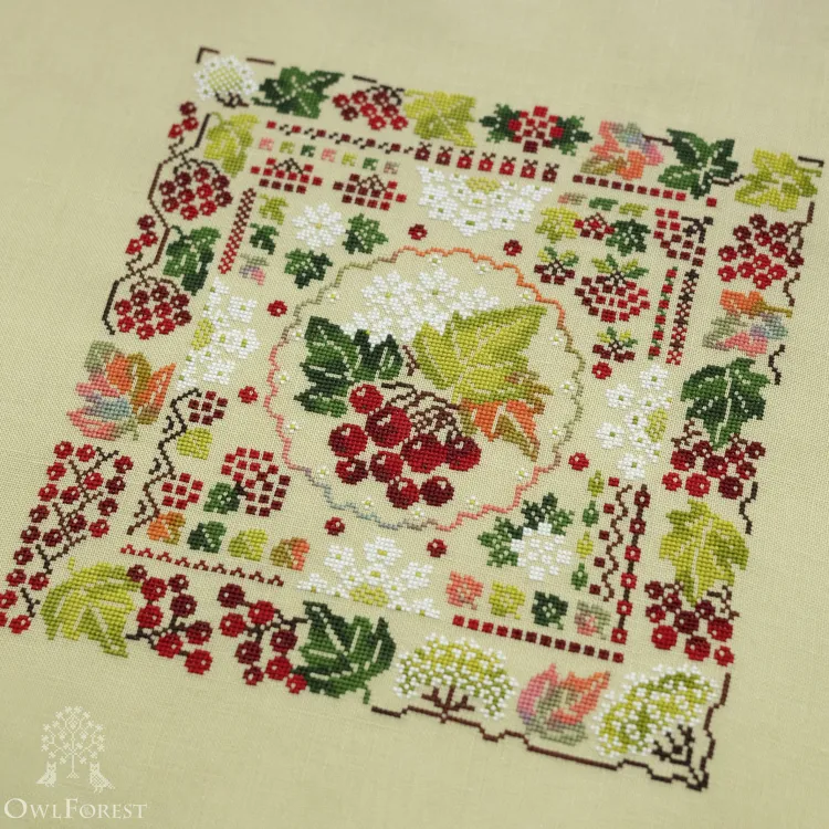 Набор для вышивания «Калиновое лето»