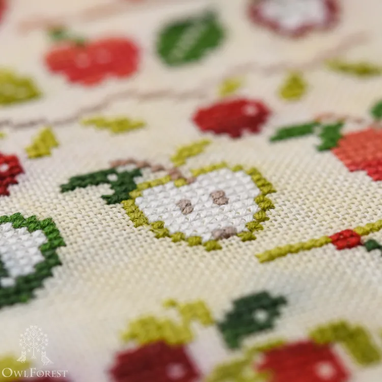 Схема для вышивания «Наливные яблочки»