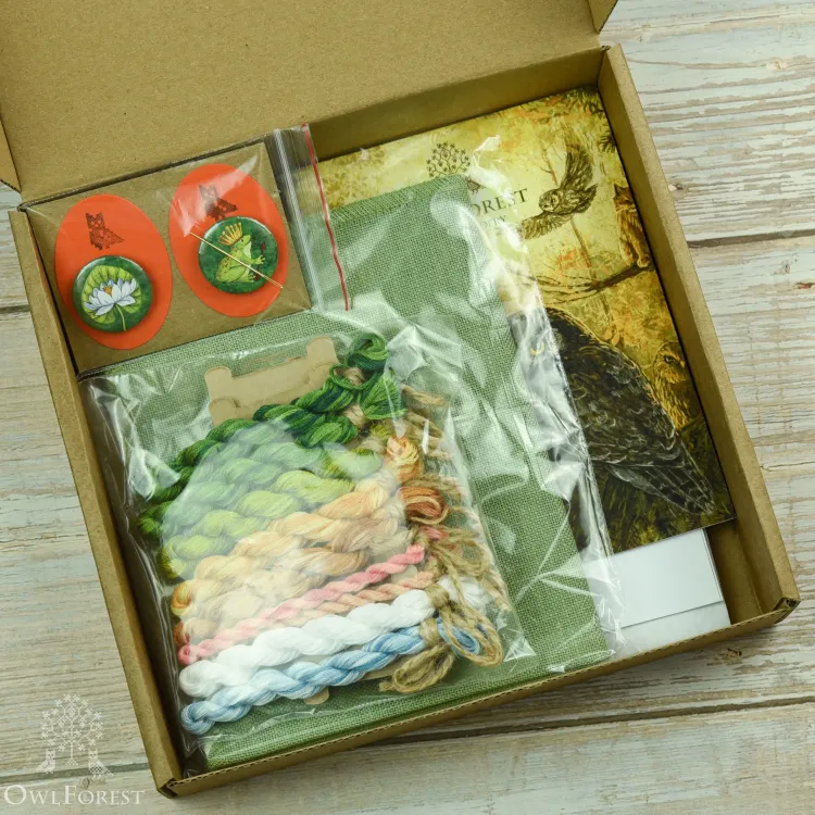 Набор для вышивания «Лягушки-царевны»