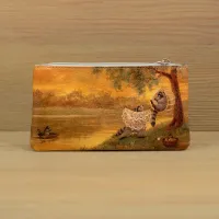 Косметичка кожаная «Еноты-рукодельники»