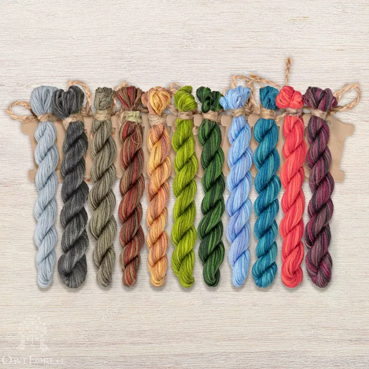 Набор ниток OwlForest для схемы «Лесные домишки. Еноты» (ПНК)