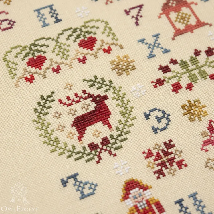 Схема для вышивания «Новогодний семплер. Русский алфавит»