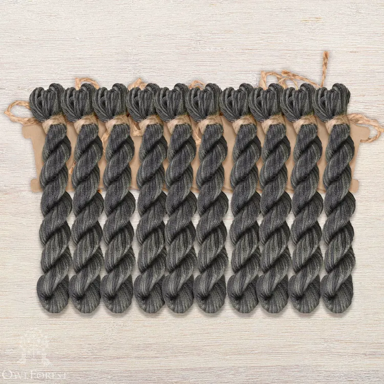 Набор ниток OwlForest для схемы «Квакер «Чёрный лес» (ПНК)