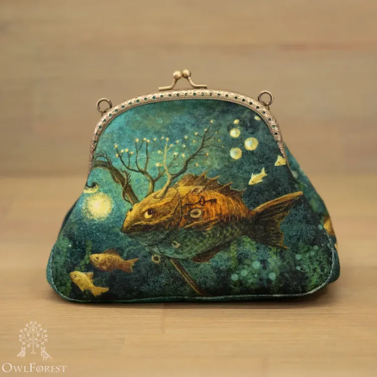 Клатч на фермуаре «Речной друид»