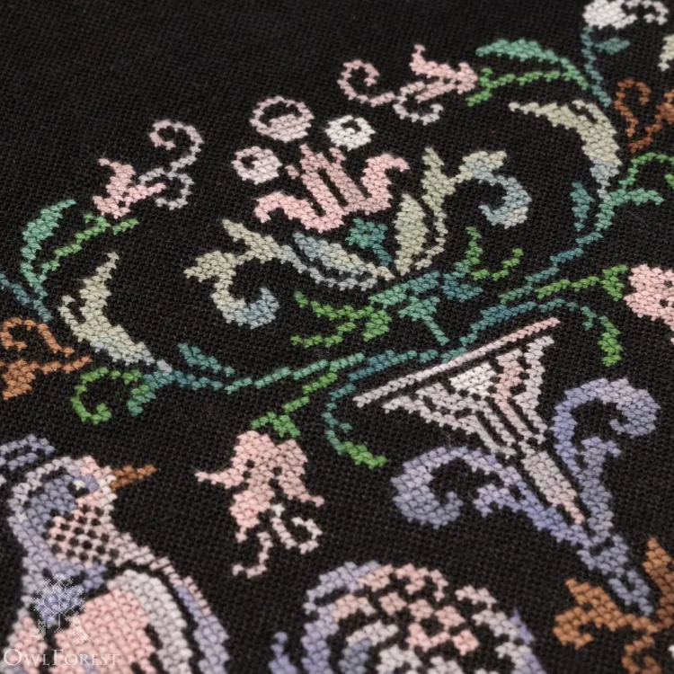 Схема для вышивания «Ночные трели перламутровых птиц»