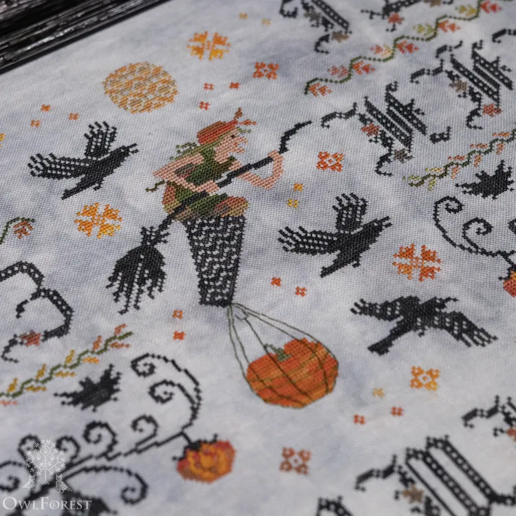 Электронная схема «Азбука осенней ночи» с латинскими буквами