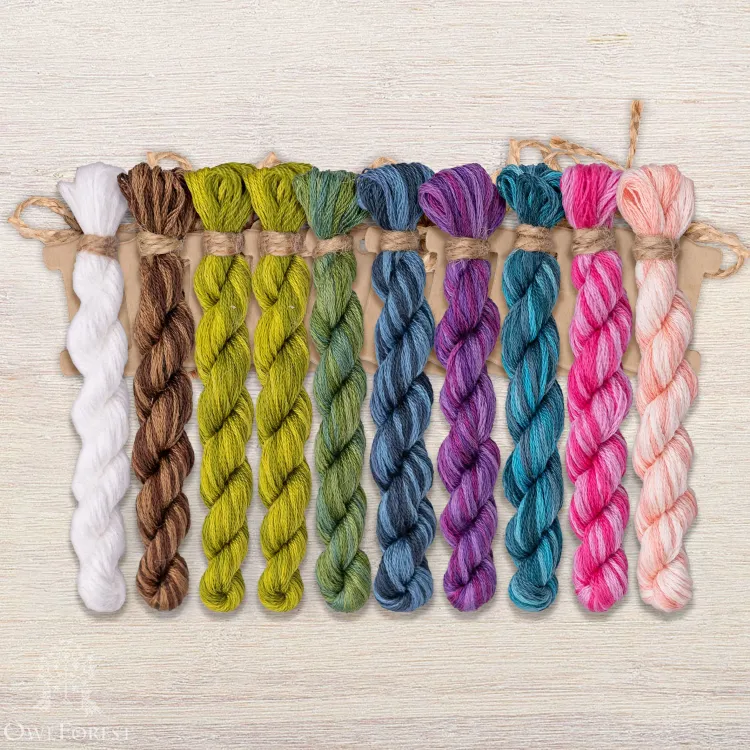 Набор ниток OwlForest для схемы «Колибри» (DMC)