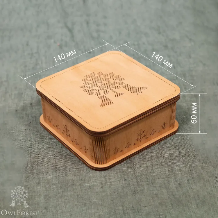 Перфорированная шкатулка «Совы под дубом»