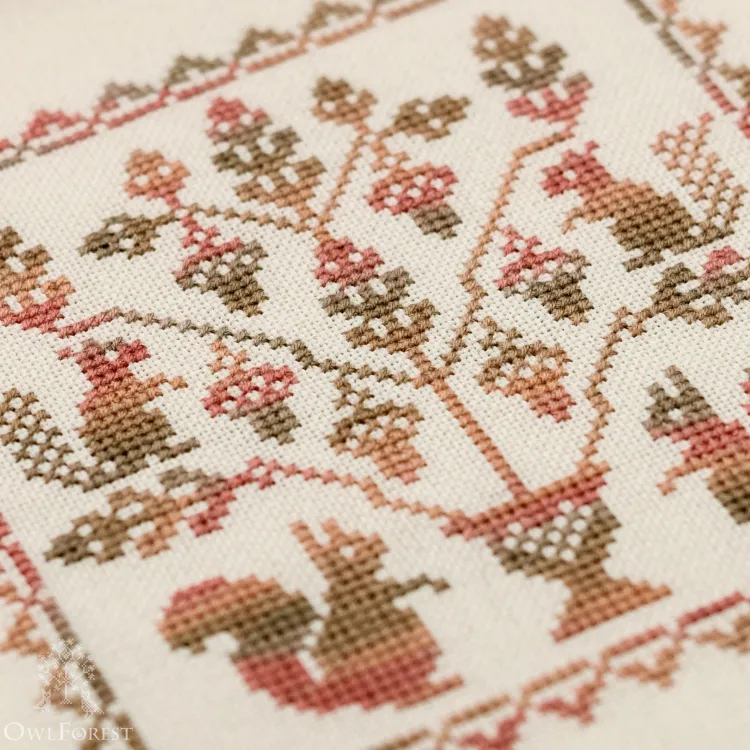 Буклет для вышивания со схемами «Лоскутный календарь»