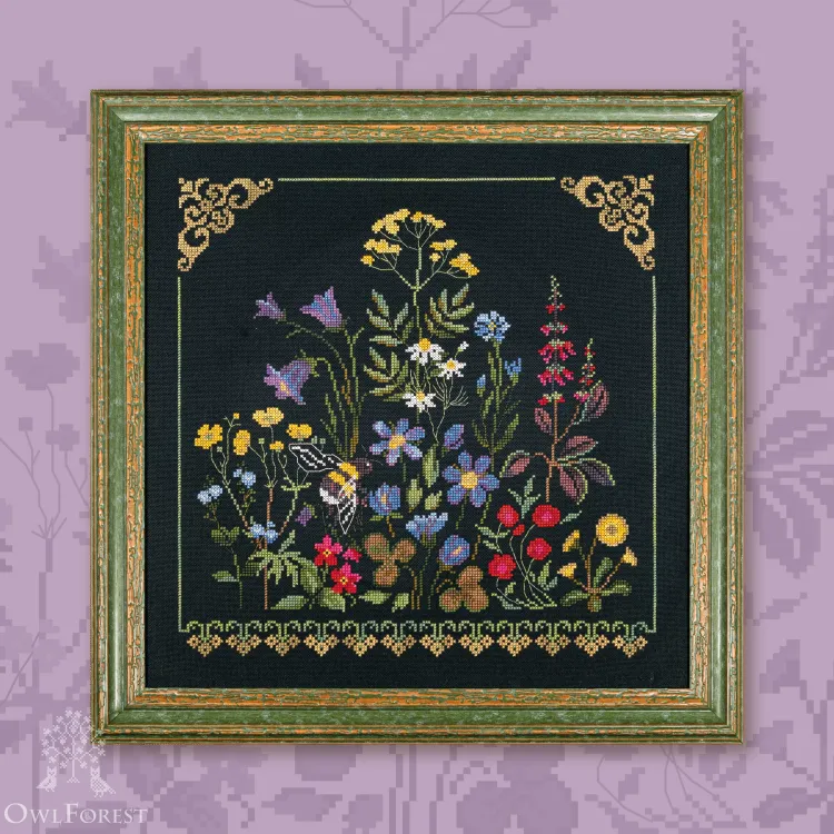 Схема для вышивания «Разнотравье. Шмель»