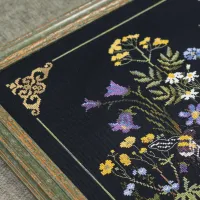 Схема для вышивания «Разнотравье. Шмель»