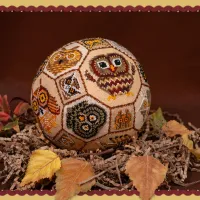 Буклет со схемами для вышивания «Совиный шар», «Ягодный шар», «Цветочный шар»