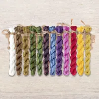 Набор ниток OwlForest для схемы «Разнотравье. Шмель» (ПНК)