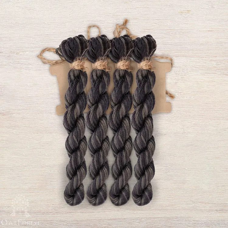 Набор ниток OwlForest для схемы «Чёрный винтаж» (DMC)