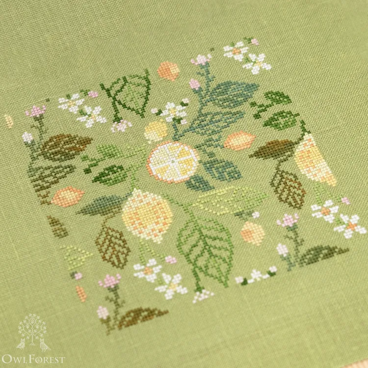 Настенный календарь 2023 «Вышитые узоры»