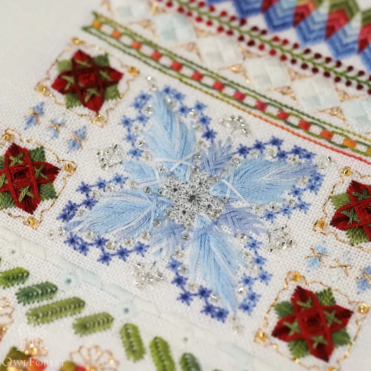 Электронная схема «Цвет зимы»