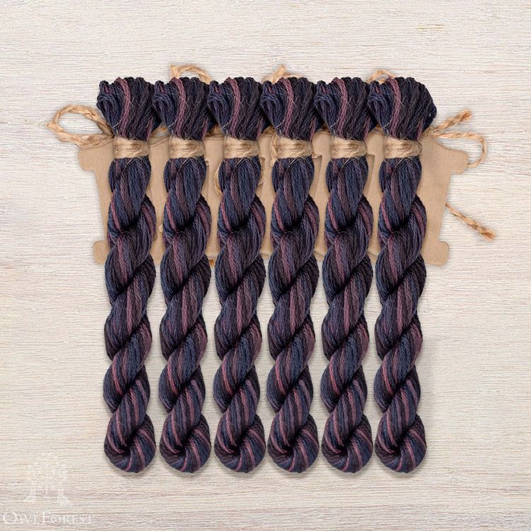 Набор ниток OwlForest для схемы «Королевские павлины» (DMC) 