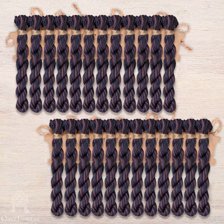 Набор ниток OwlForest для схемы «Королевские павлины» (DMC) 