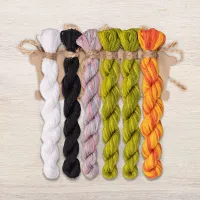 Набор ниток OwlForest для бесплатной схемы «Дружественные лемуры» (DMC)