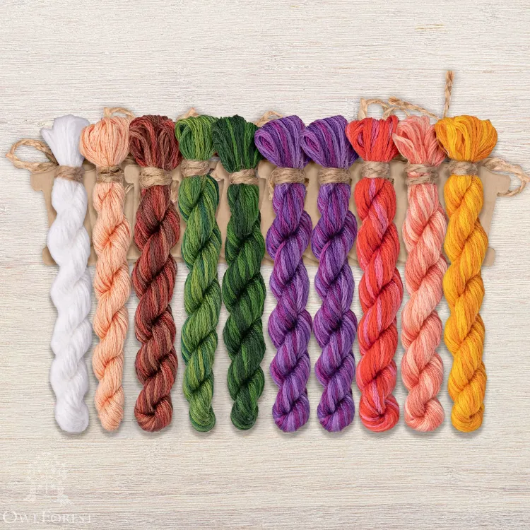 Набор ниток OwlForest для схемы «Ламы» (DMC)