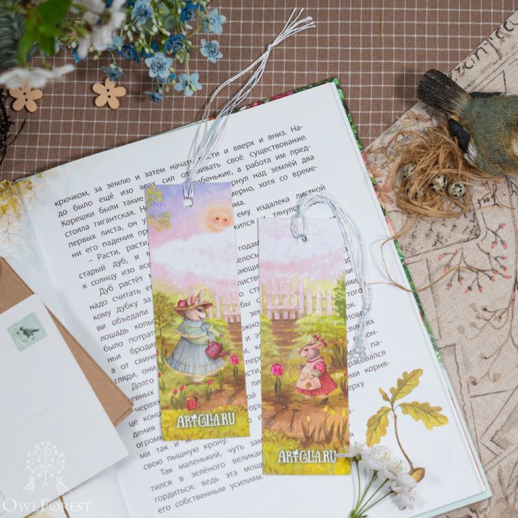 Комплект из 2 книжных закладок «Цветы и зайки»