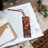 Комплект из 2 книжных закладок «Книжный шкаф»