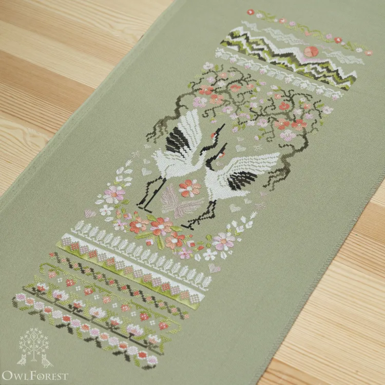 Электронная схема «Персиковые журавли»