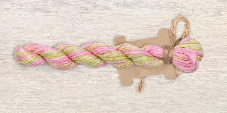 Мулине Owlforest 3704 — «Бутон пиона»