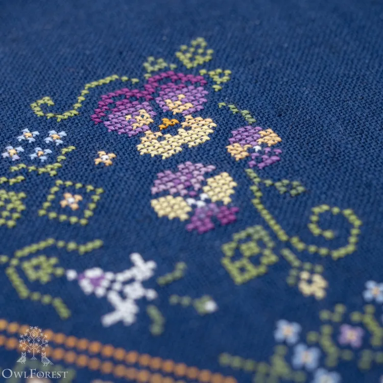 Схема для вышивания «Анютины глазки»