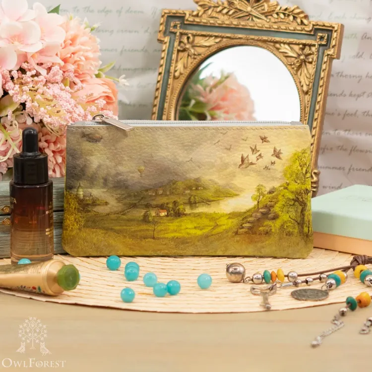 Косметичка кожаная «Романтический пейзаж»