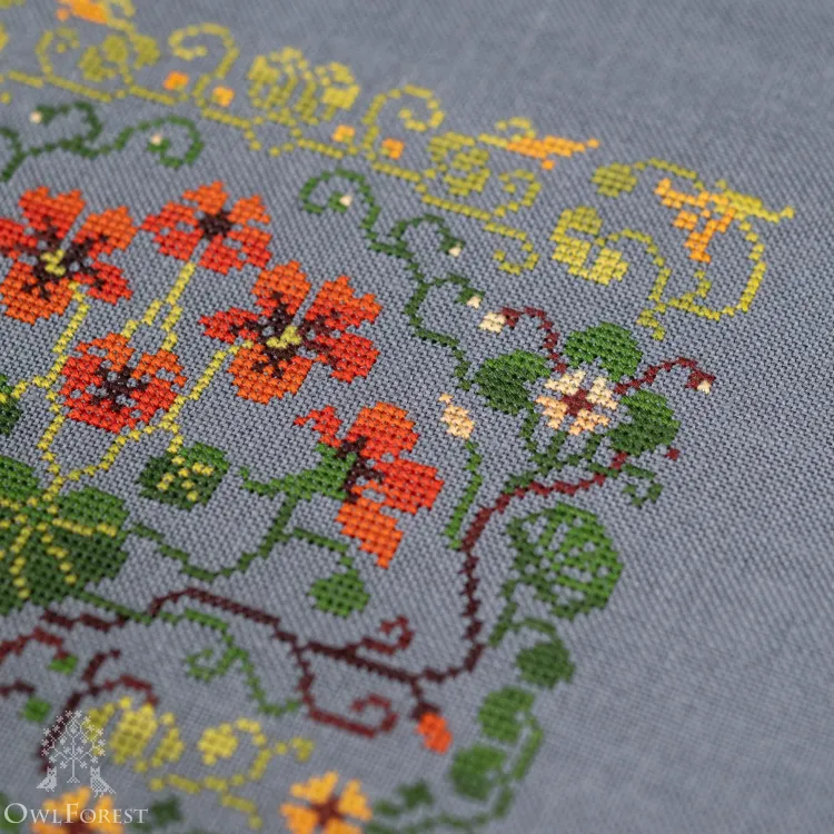 Схема для вышивания «Огненная настурция»