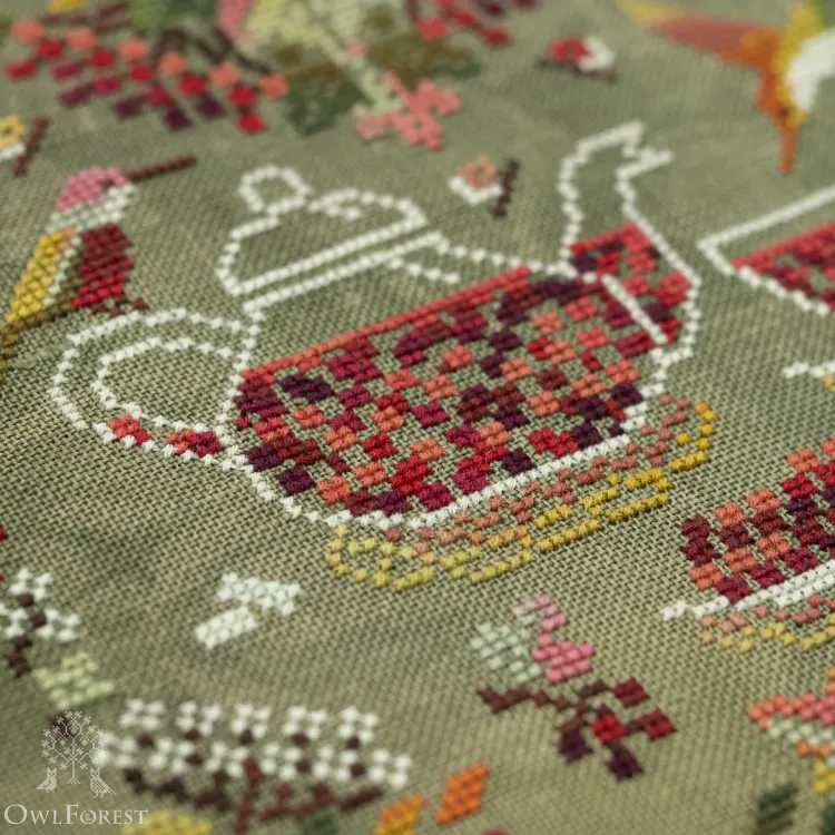 Схема для вышивания «Калиновые колибри»