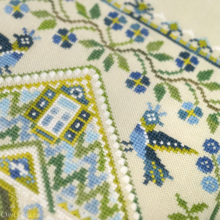 Схема для вышивания «Черничный домик»