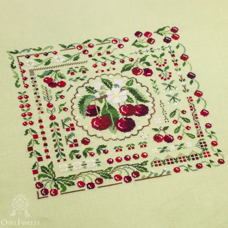 Набор для вышивания «Вишнёвое лето» 
