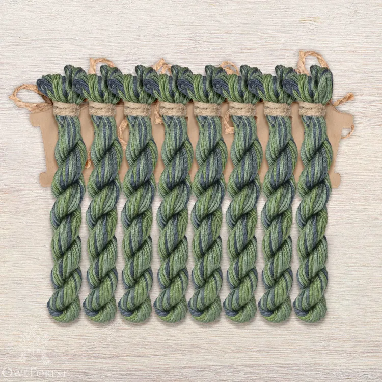 Набор ниток для рамки «Двенадцать месяцев» (ПНК)