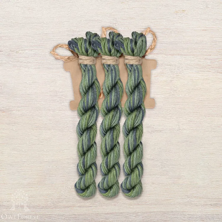 Набор ниток для рамки «Двенадцать месяцев» (ПНК)