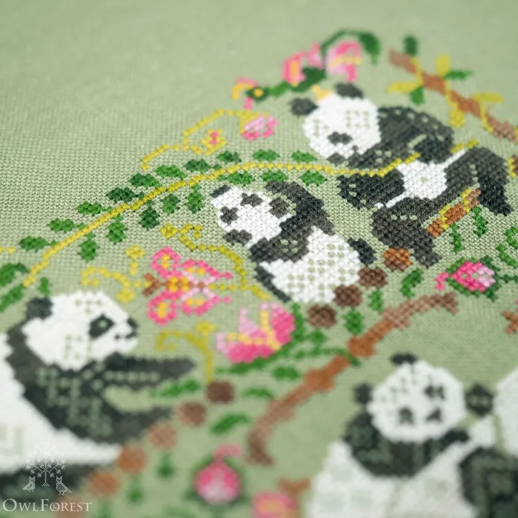 Схема для вышивания «Милые панды» 