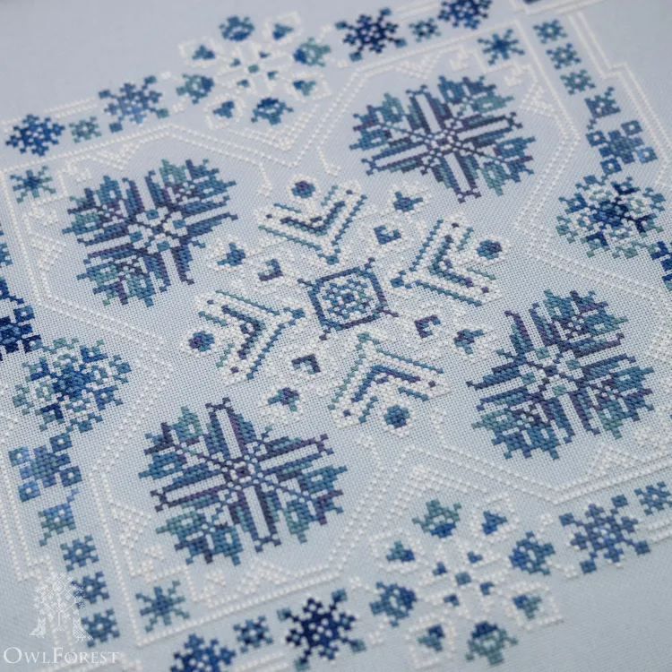 Электронная схема «Снежный февраль»