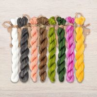 Набор ниток OwlForest для схемы «Милые панды» (ПНК)