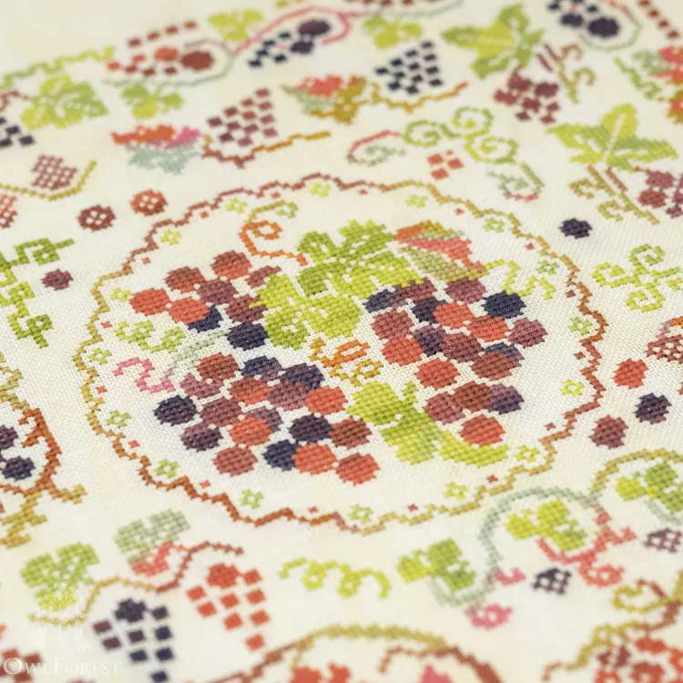 Схема для вышивания «Виноградное лето»