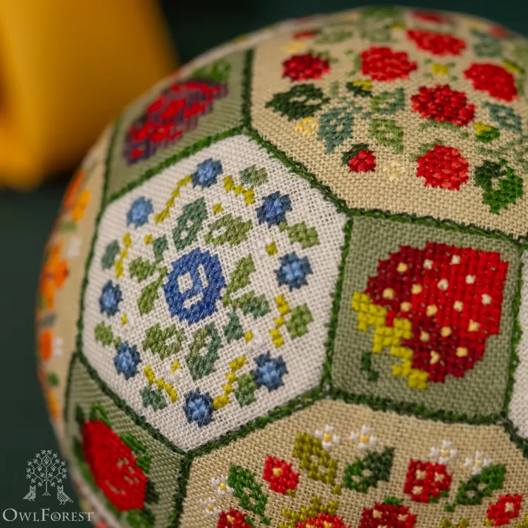 Электронная схема «Ягодный шар»